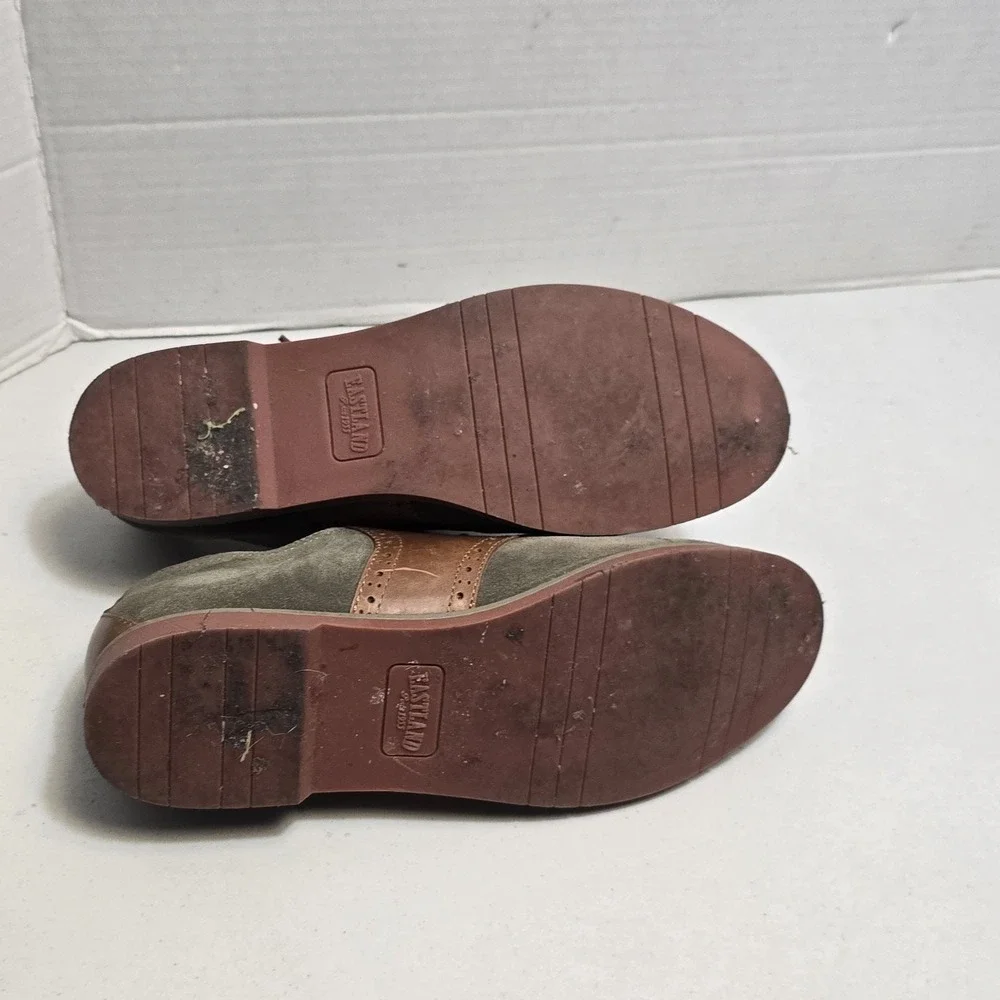 Eastland Sadie Women's Oxford Shoes Olive Size 9.5